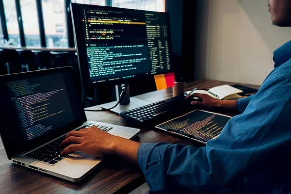 Load Balancing problems and their solutions